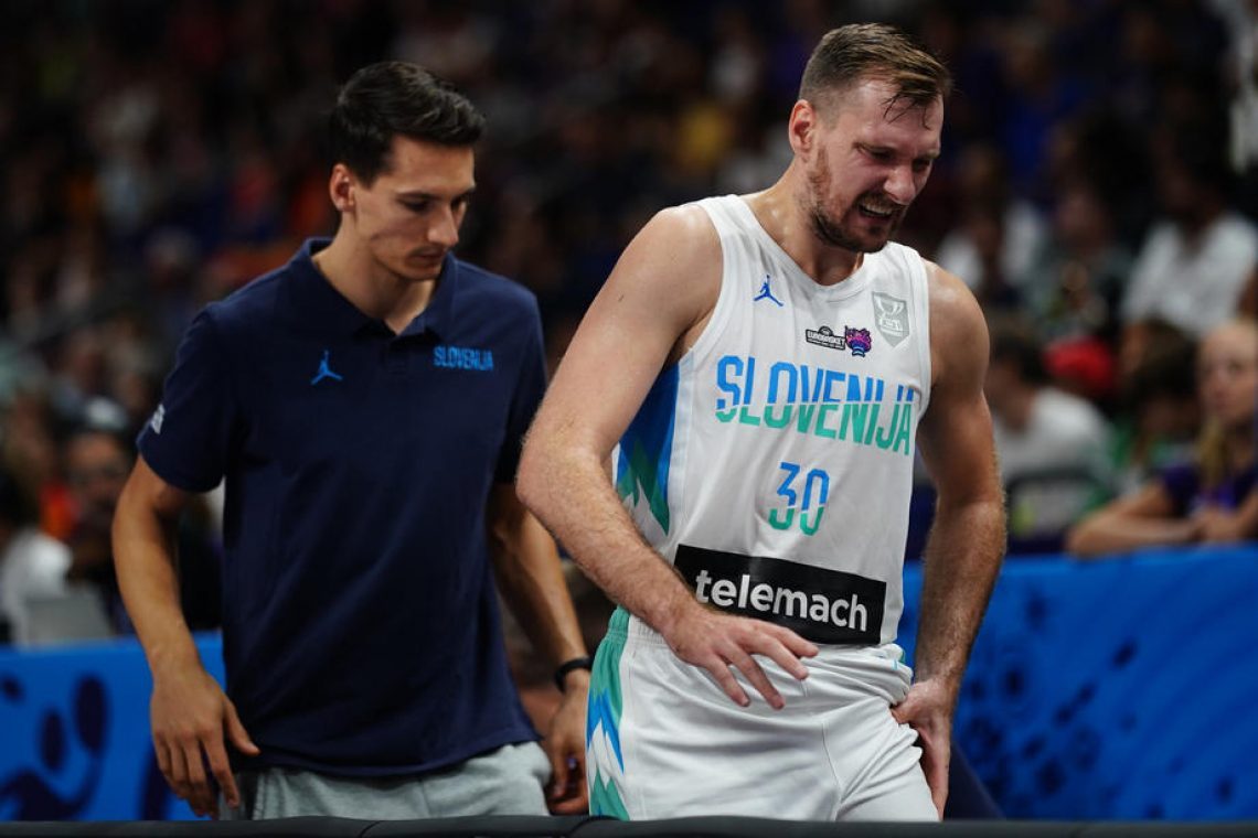 Zoran Dragić zaradi poškodbe že končal eurobasket