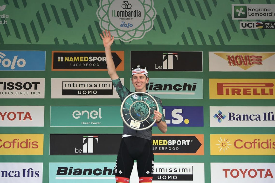 Pogačar na vrhu, Roglič in Mohorič zunaj top 20