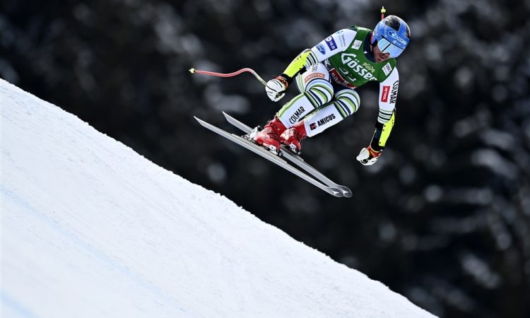 Hrobat med hitrejšimi na zadnjem treningu, a z zgrešenimi vratci