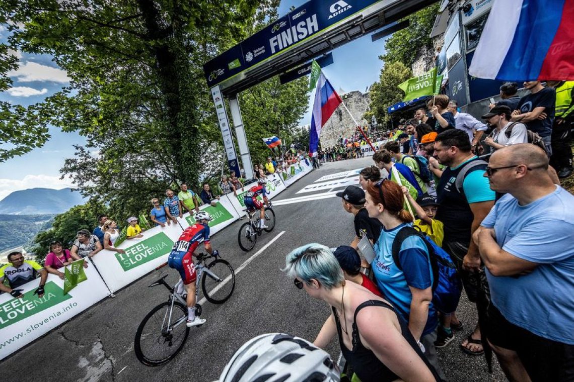Start letošnje kolesarske dirke po Sloveniji v Celju