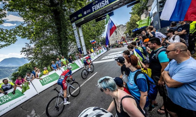 Start letošnje kolesarske dirke po Sloveniji v Celju