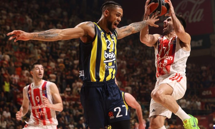 V končnici evrolige še Fenerbahče, za zadnje mesto še dva kandidata 