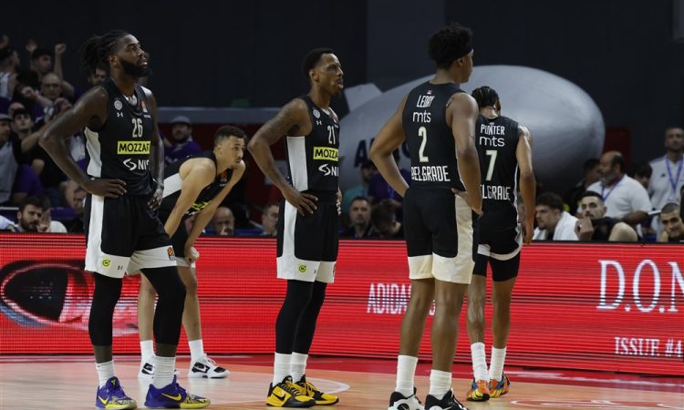 Partizan v zadnjih sekundah izenačil serijo s Črnogorci 
