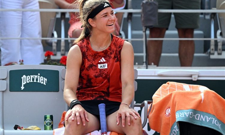 Muchova izločila drugo nosilko za prvi finale na turnirjih za grand slam 