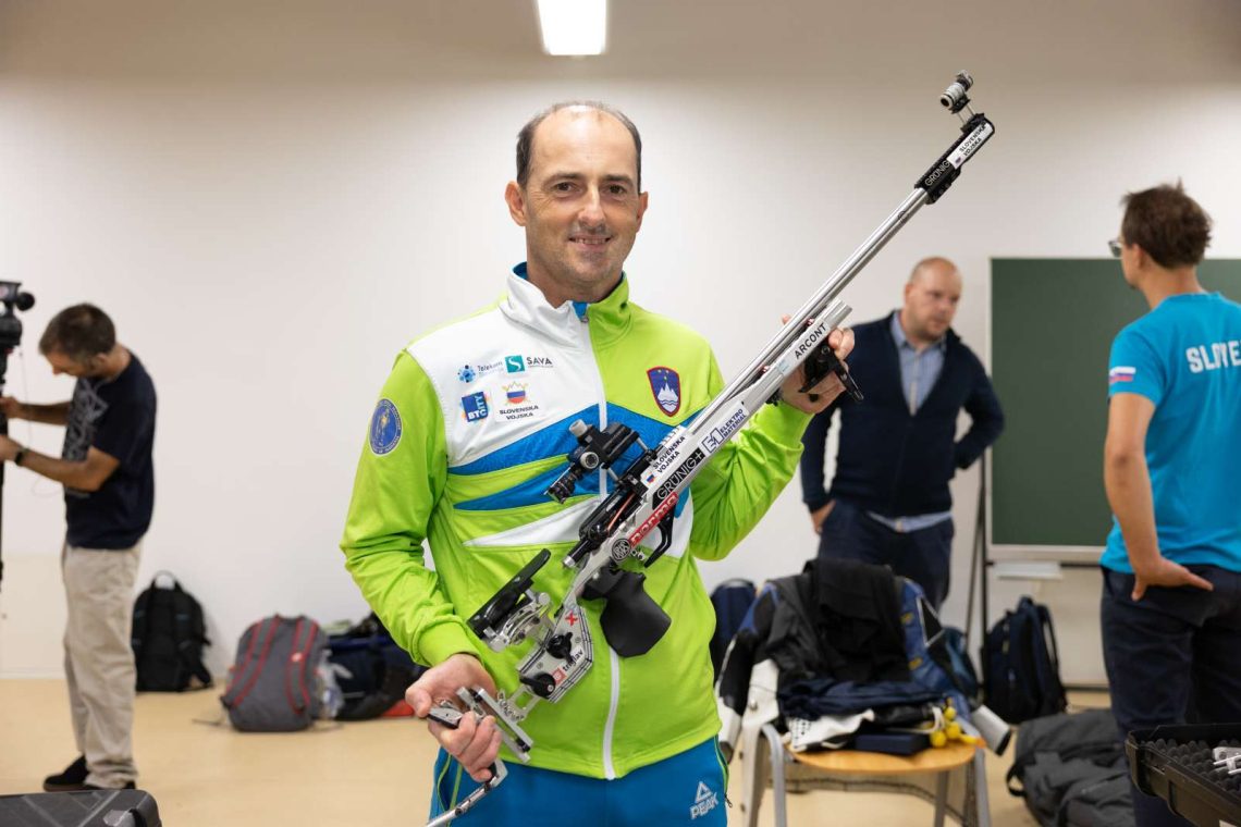 Robert Markoja 22. na SP v Bakuju