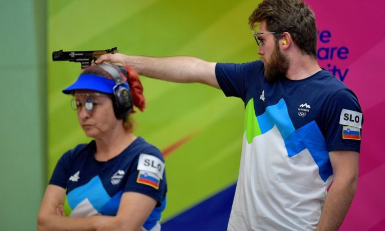 Jože Čeper za las ob kolajno na SP v Bakuju