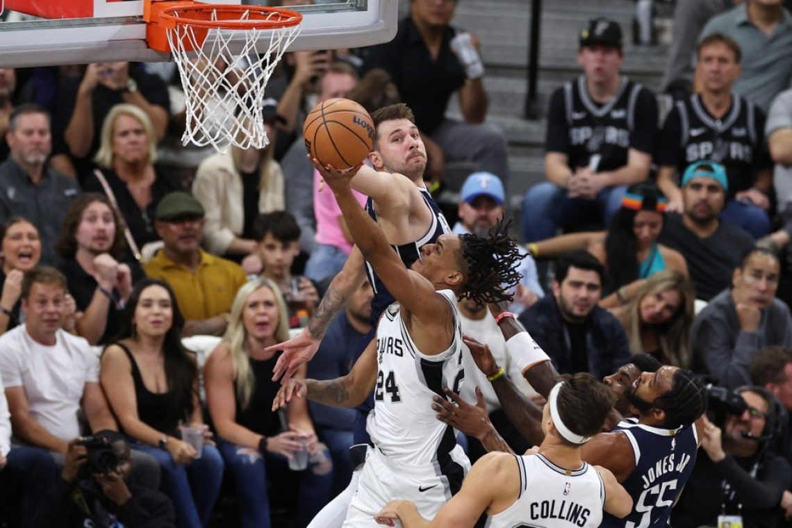 Dončićevih 34 točk premalo proti prvakom lige NBA