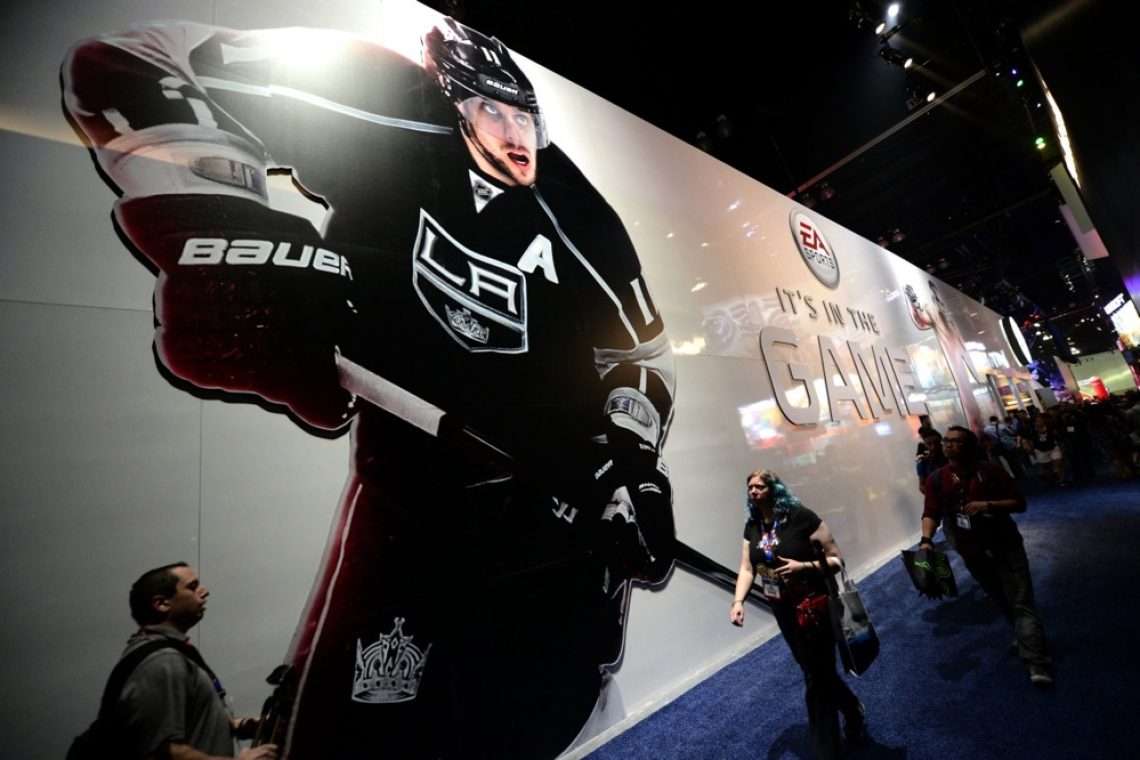 Kralji zmagali v Las Vegasu, Kopitar dosegel 400. gol v ligi NHL