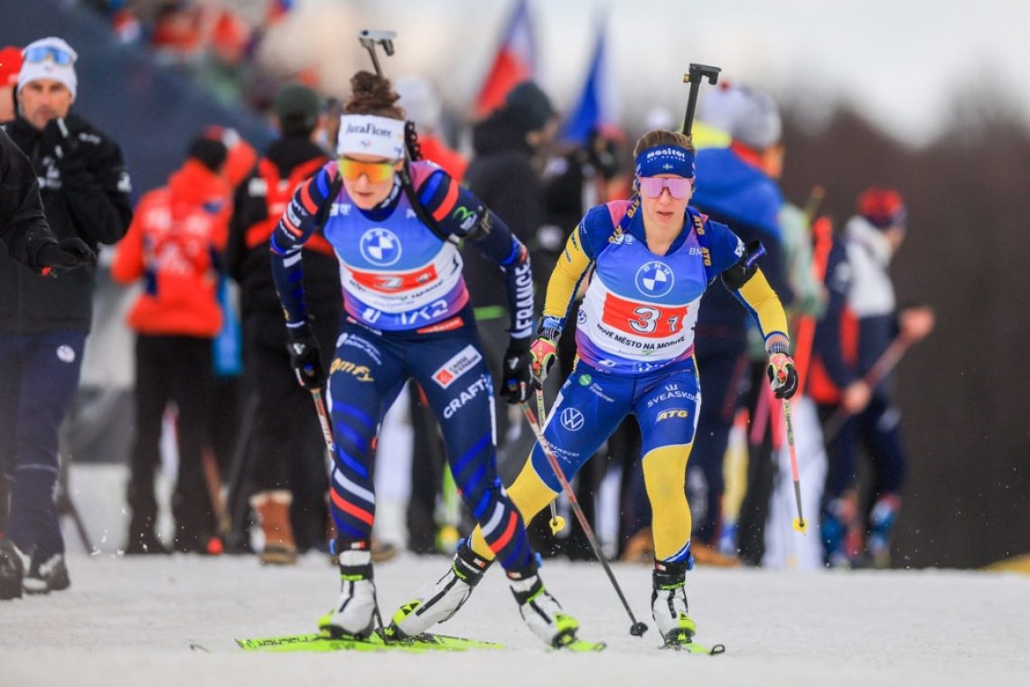 Štafetna preizkušnja Francozinjam, Slovenke takoj izgubile stikjam, Slovenke takoj izgubile stik