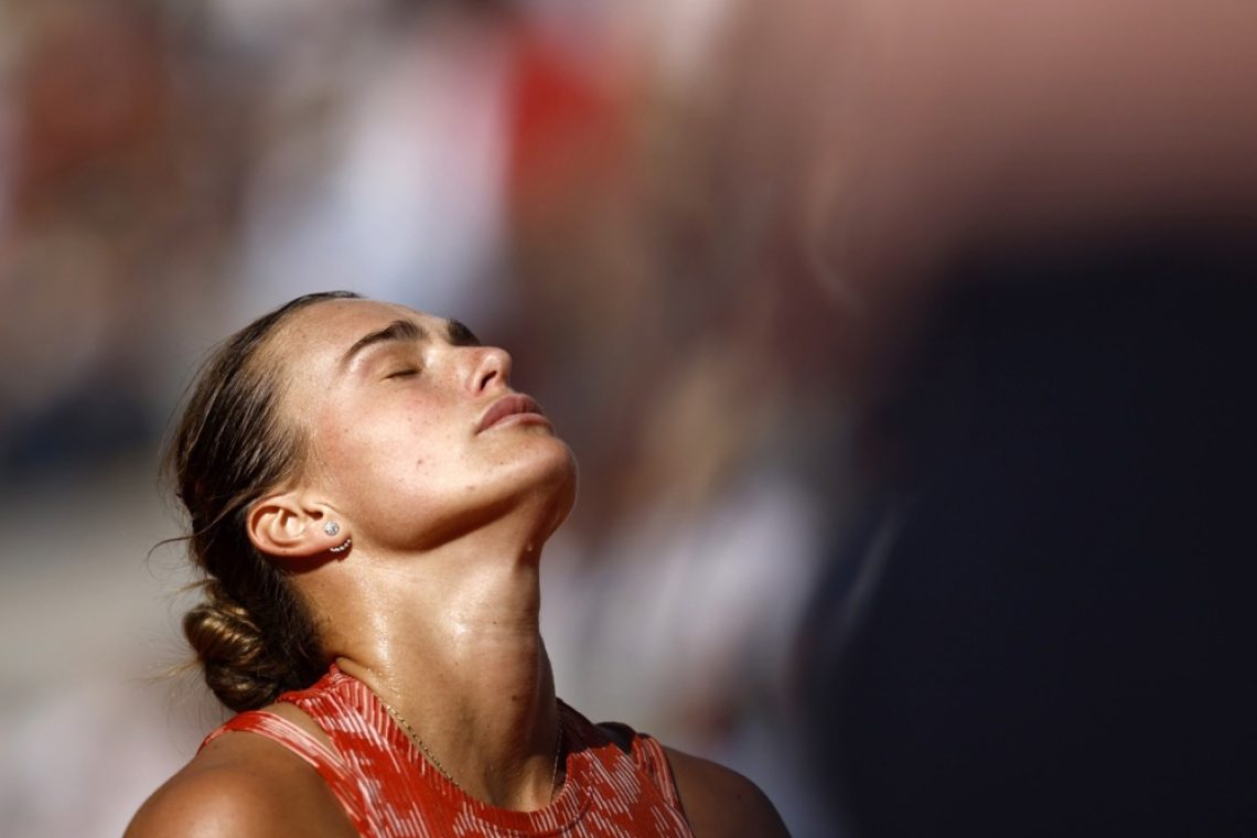 Arina Sabalenka zaradi poškodbe odpovedala Wimbledon