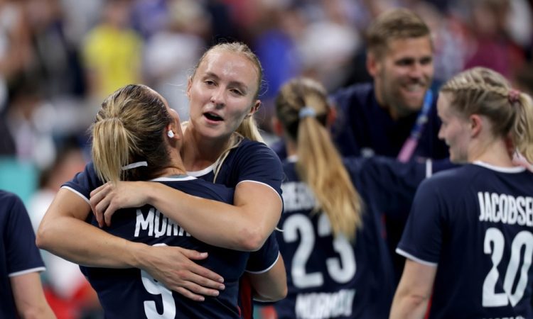 Francozinje in Norvežanke v finalu olimpijskega rokometnega turnirja