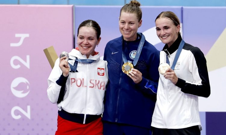 Ameriška kolesarka Jennifer Valente ubranila olimpijski naslov v omniumu