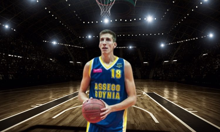 Za Škofjeločane v novi sezoni tudi 217 cm visoki Ahmedović