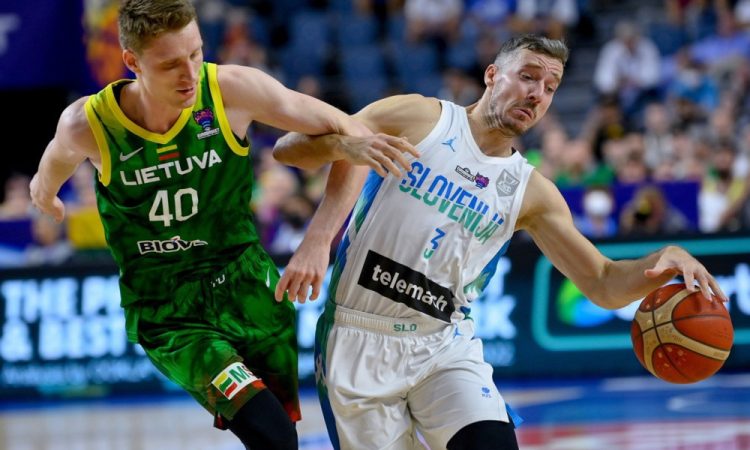 Košarkarska zveza Slovenije upokojila Dragićev dres