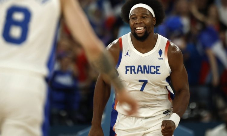 Yabusele zapušča Real Madrid in se vrača v ligo NBA