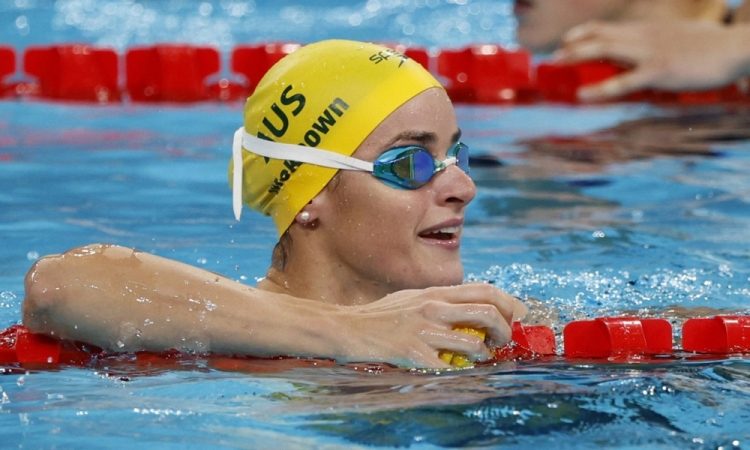 McKeown dvema olimpijskima zmagama dodala še rekord v kratkih bazenih