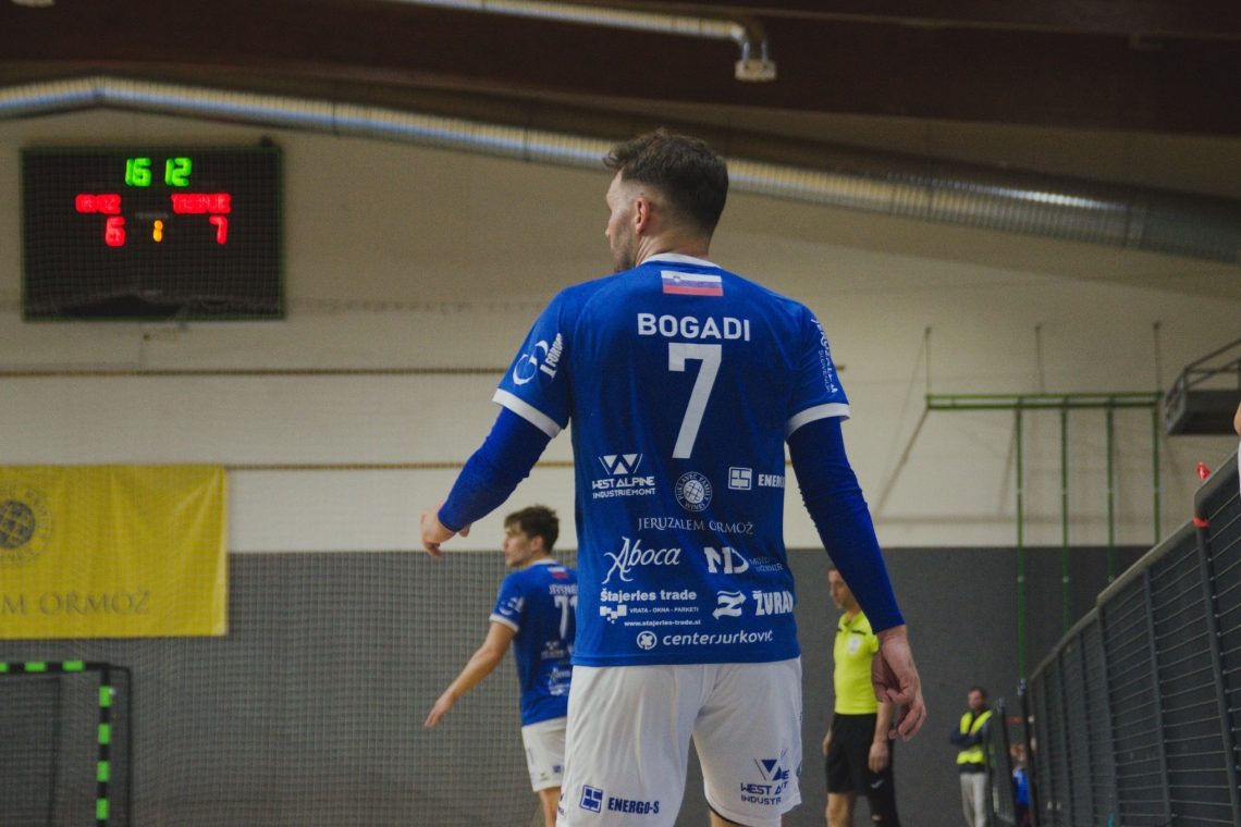 Rokometaši trebanjskega Trima so v gosteh premagali Jeruzalem Ormož s 26:25