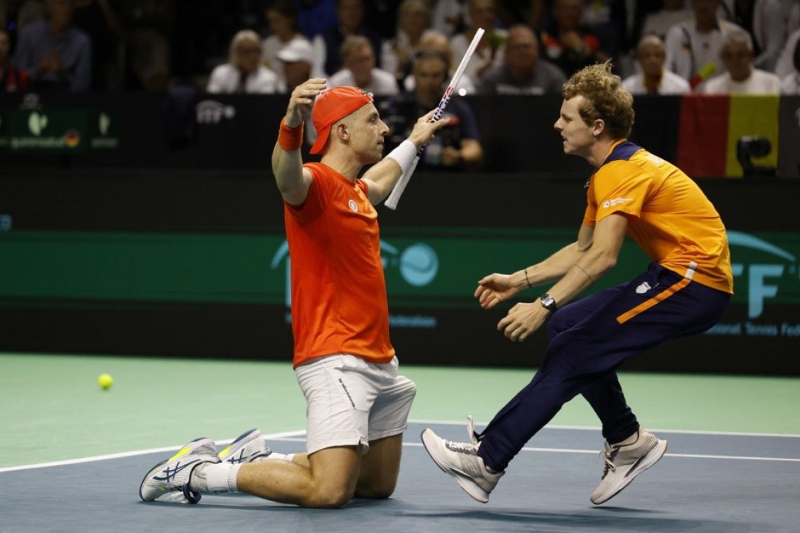Nizozemska prvi finalist Davisovega pokala