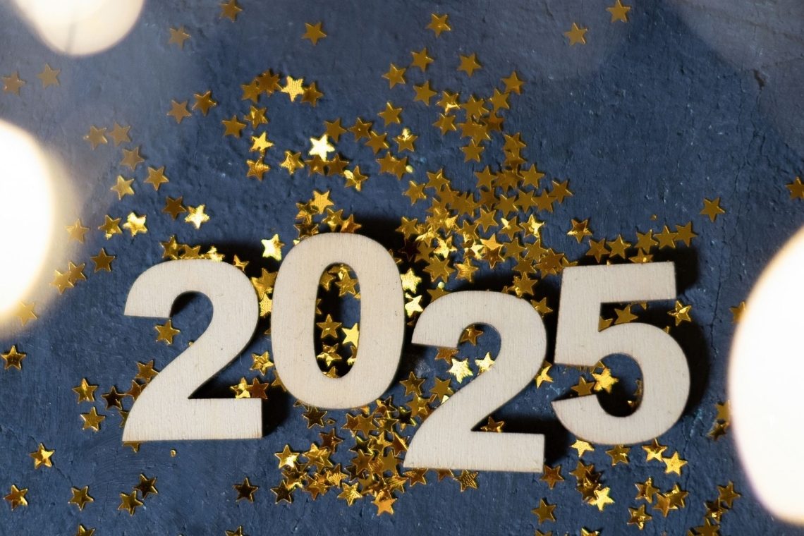 Leto 2025 je matematično urejeno