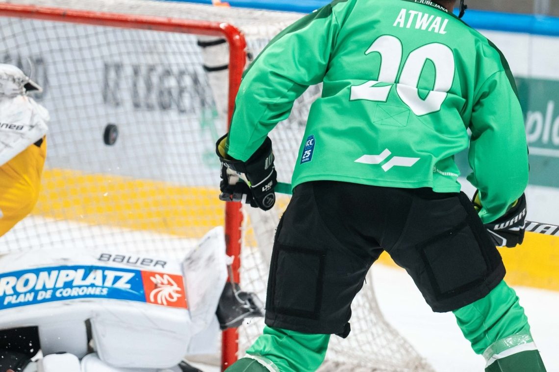 Hokejisti Olimpije Ljubljane so premagali Pustertal z 2:1