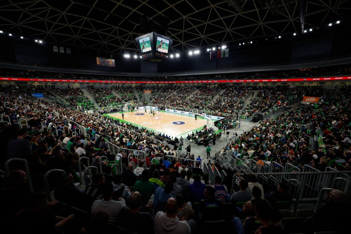 Košarkarji Cedevite Olimpije izločili Bešiktaš, čez teden dni proti Bahčešehirju