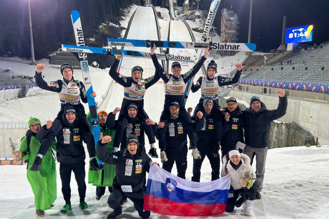 Slovenski skakalci v Trondheimu obranili naslov svetovnih prvakov