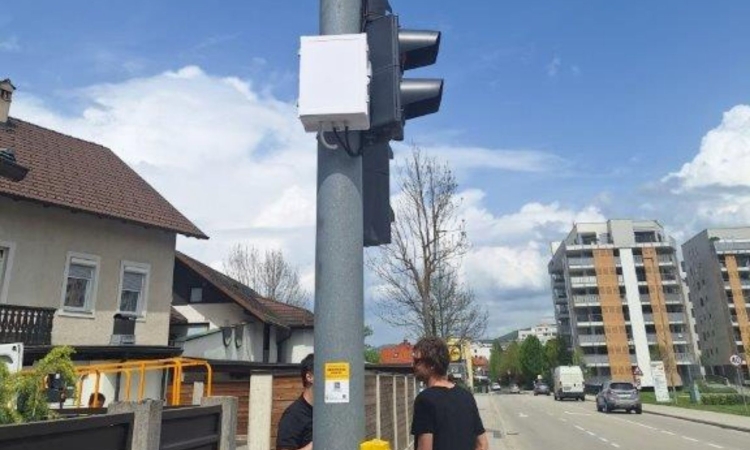 Pametni senzorji za boljši promet in čistejši zrak v Velenju