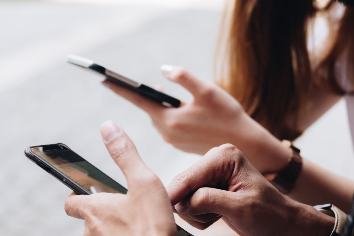 Goljufi znova napadajo prek SMS sporočil z izgovorom o novi številki