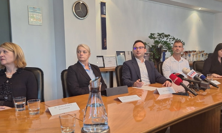 Za varno digitalno prihodnost je nujno sodelovanje vseh deležnikov