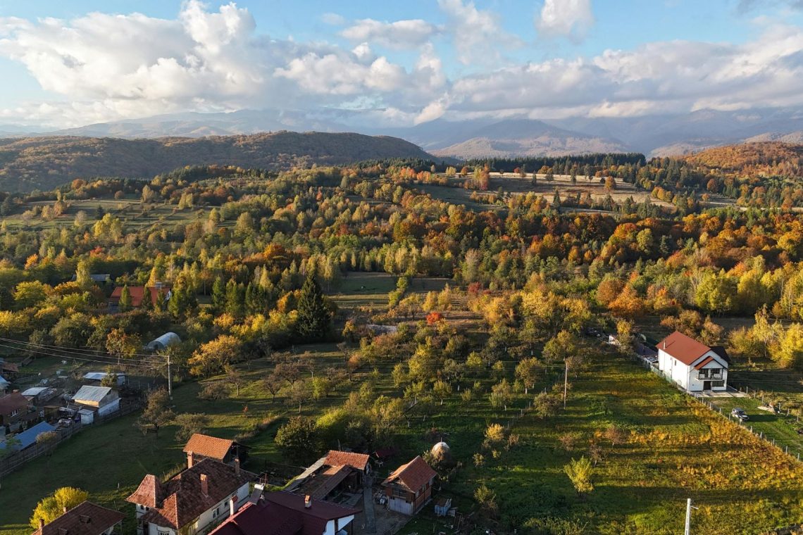 Mladi vračajo življenje v stare hiše in podeželske vasi