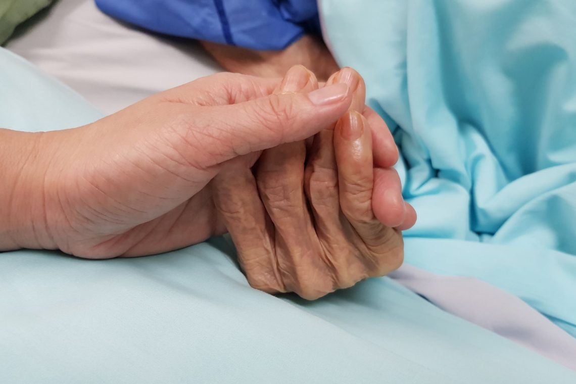 Odločanje o pomoči pri končanju življenja znova pred volivci