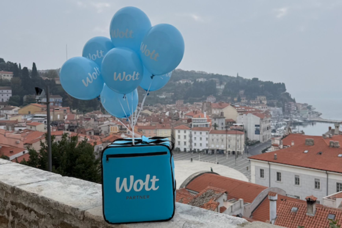 Wolt povezal Piran, Portorož in Lucijo v enotno dostavno območje