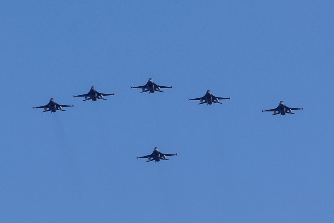 Turčija na Severni Ciper napotila lovce F-16