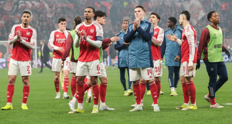 Arsenal srečno do remija v Leverkusnu