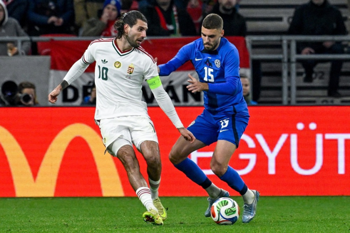 Slovenska nogometna vrsta z Madžarske s porazom