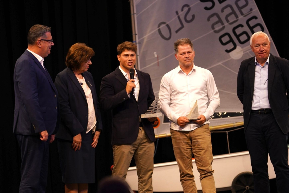 Toni Vodišek petič zapored jadralec leta