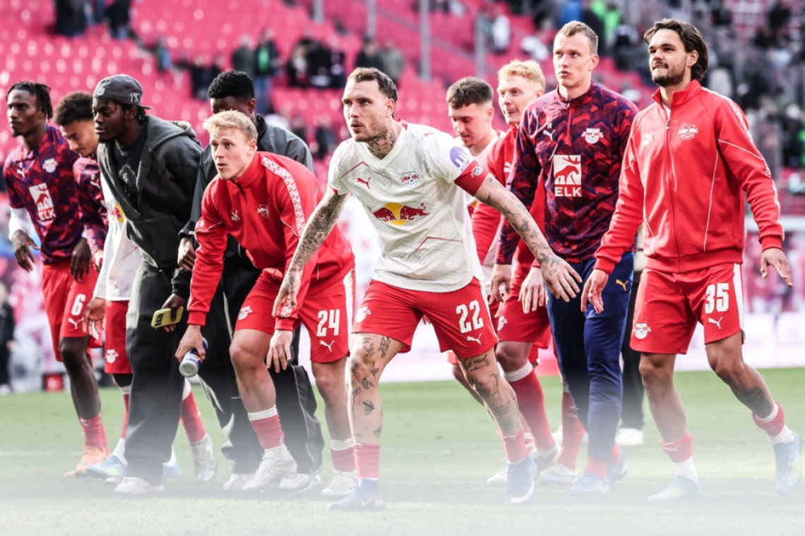 Povečan krožnik za prvaka bundeslige v pričakovanju Bayernovega naslova