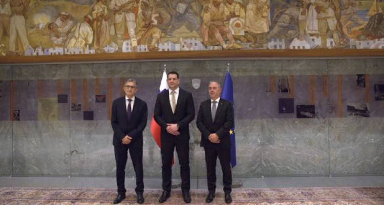 Krivec in Križan izvoljena za podpredsednika državnega zbora